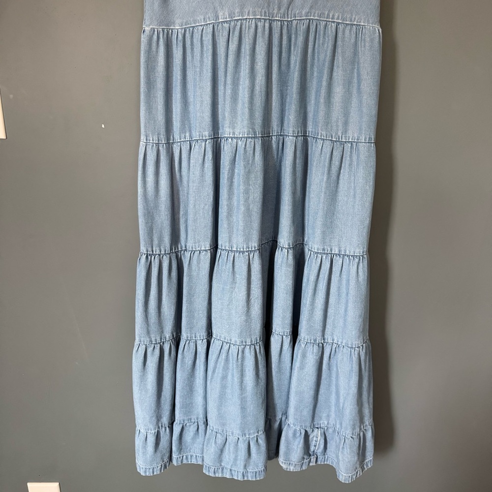 Soft Surroundings Kara Tiered Chambray Midi Dress Size Petite Medium Lyocell - Picture 10 of 14